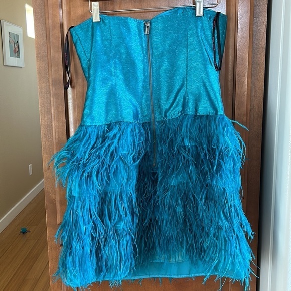 Amazing Original Betsey Johnson Feather and Sparkle Dress Y2K size 10 - Picture 5 of 12